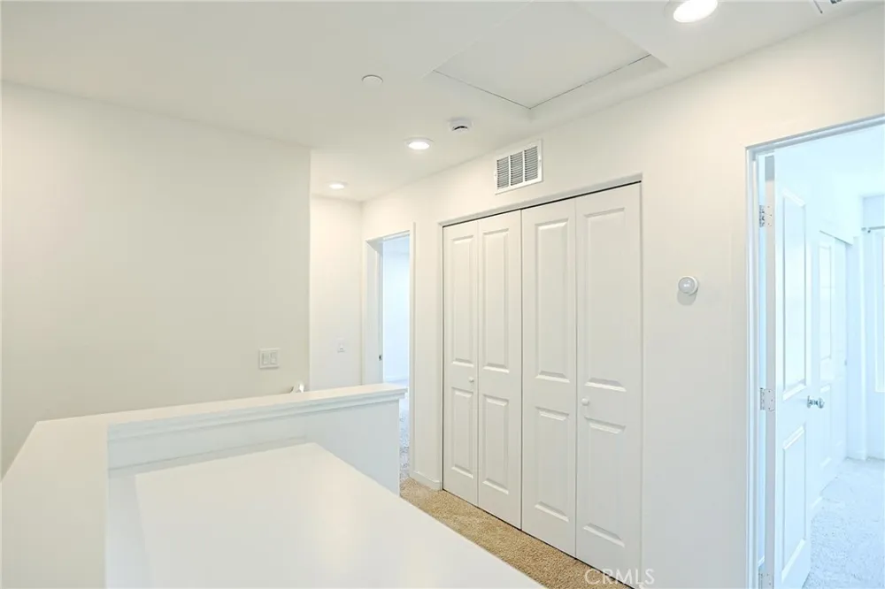 295 Vista Drive #87 La Habra, CA 90631