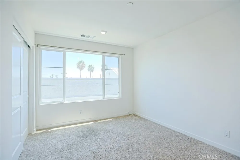 295 Vista Drive #87 La Habra, CA 90631