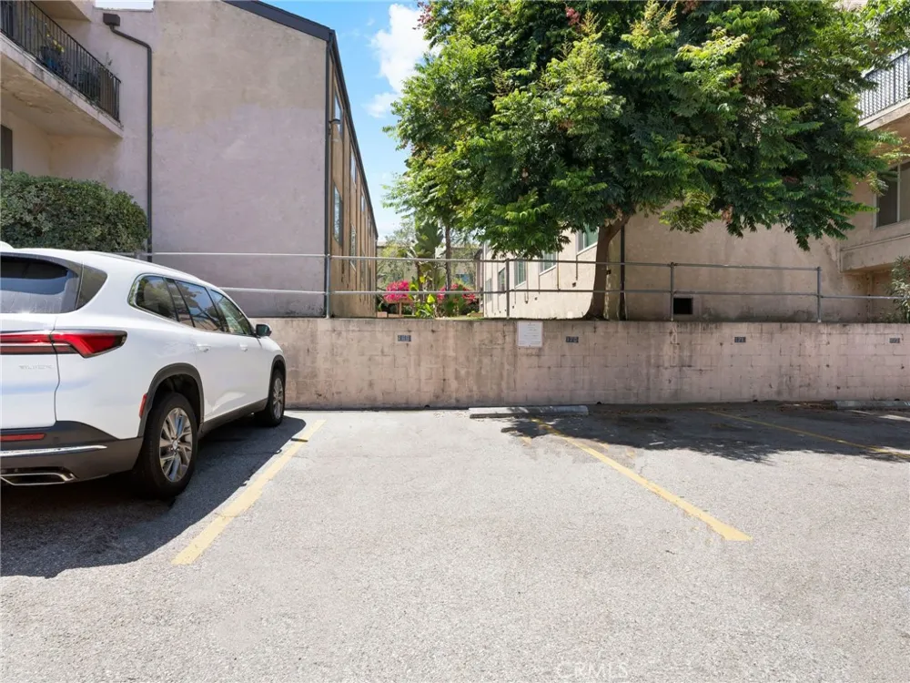 1741 Neil Armstrong Street #113 Montebello, CA 90640