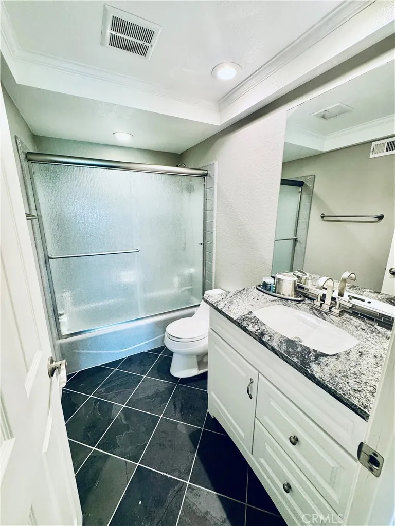 7895 Shell Huntington Beach, CA 92648