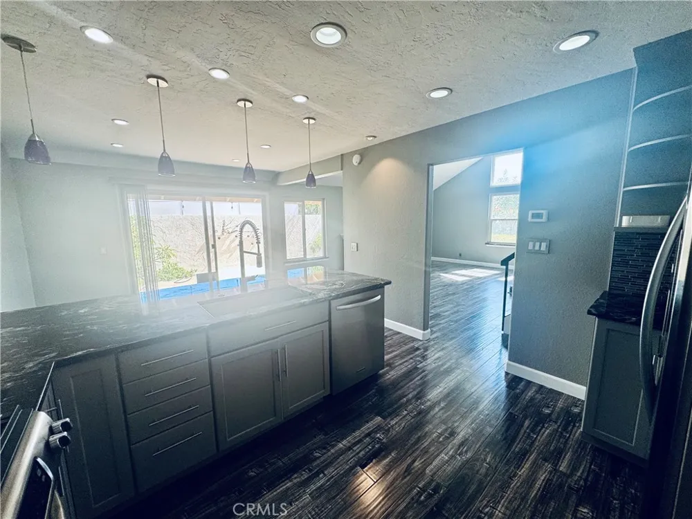 7895 Shell Huntington Beach, CA 92648