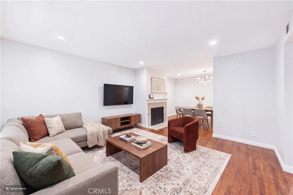 9253 Walker Street Cypress, CA 90630