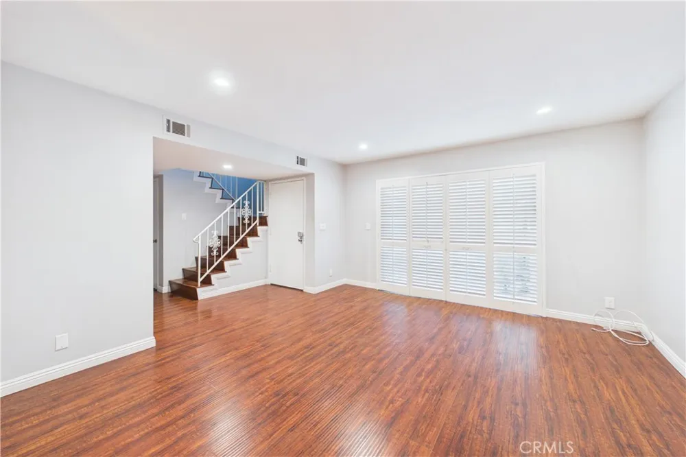 9253 Walker Street Cypress, CA 90630
