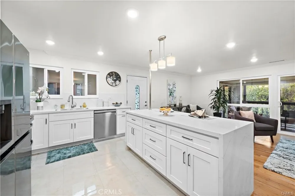 966 Calle Aragon #O Laguna Woods, CA 92637