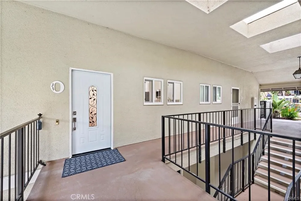 966 Calle Aragon #O Laguna Woods, CA 92637