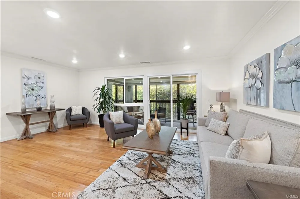 966 Calle Aragon #O Laguna Woods, CA 92637