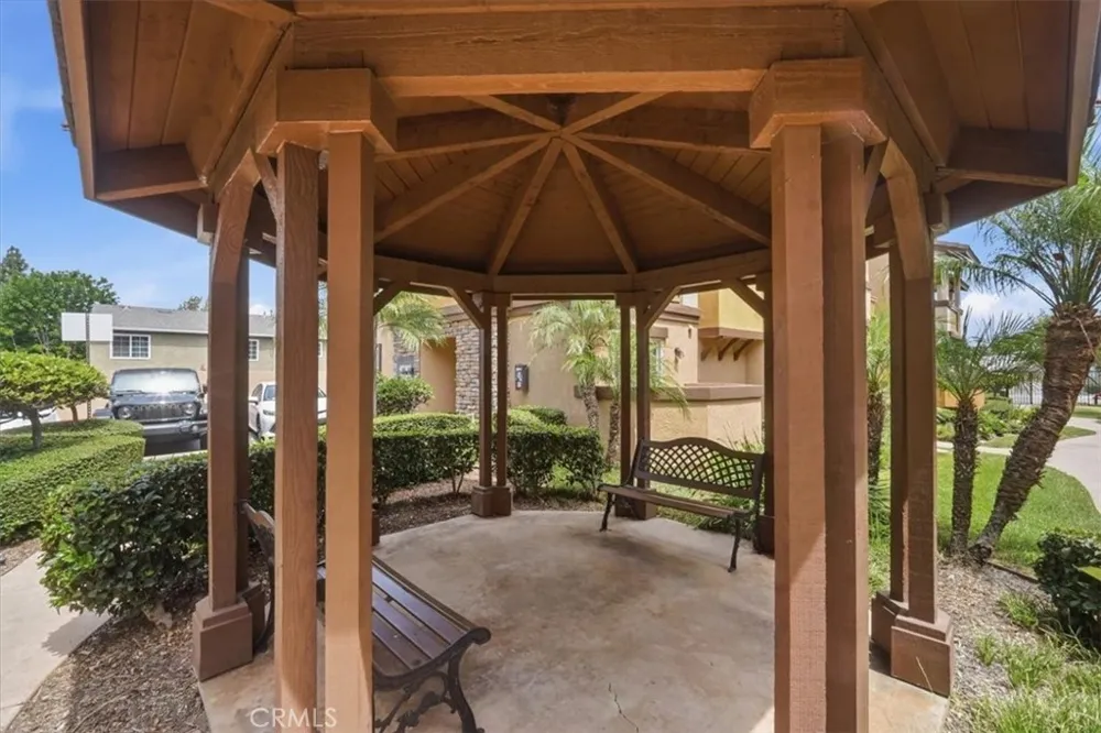 501 Lark Ellen #G Covina, CA 91722