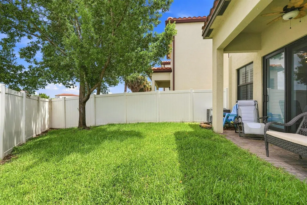 3000 KING PALM WAY Riviera Beach, FL 33410