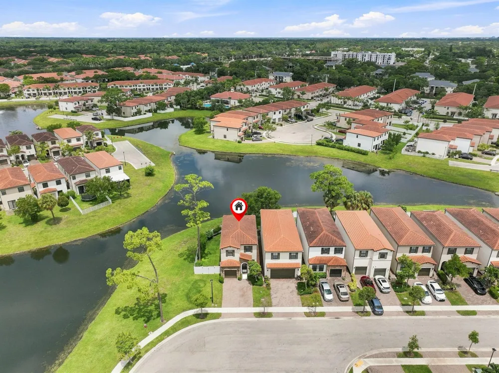 3000 KING PALM WAY Riviera Beach, FL 33410
