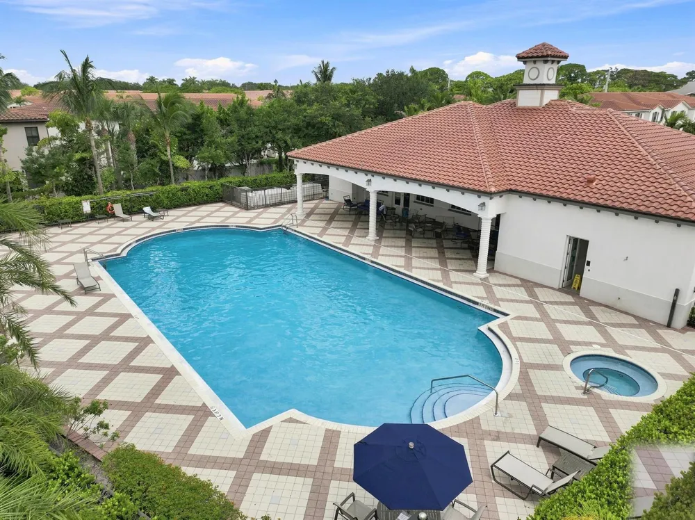 3000 KING PALM WAY Riviera Beach, FL 33410