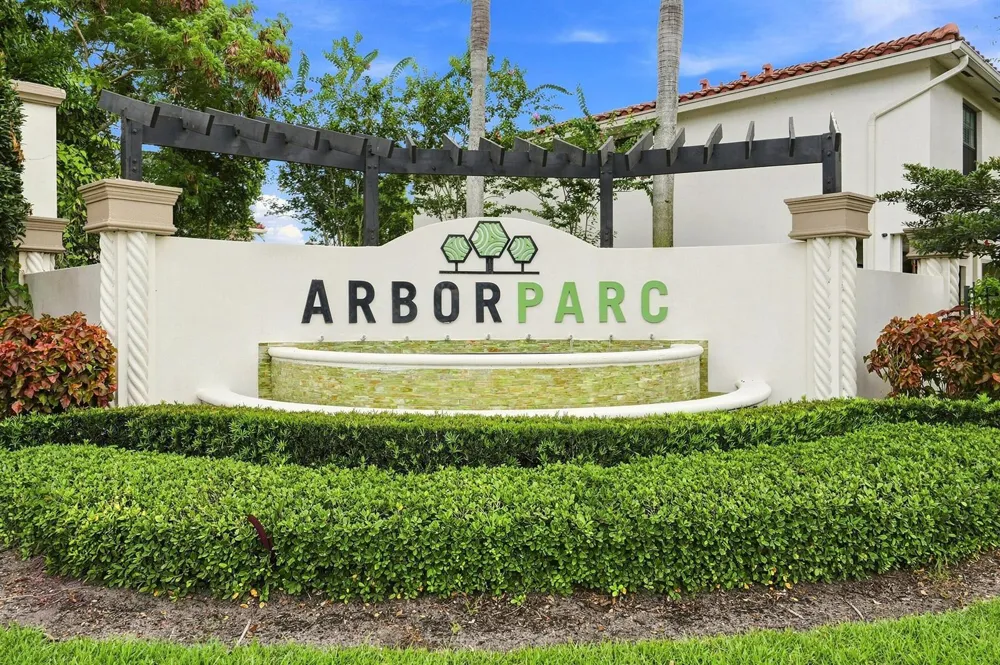3000 KING PALM WAY Riviera Beach, FL 33410