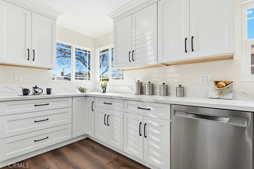 3133 Cedar Avenue Long Beach, CA 90806