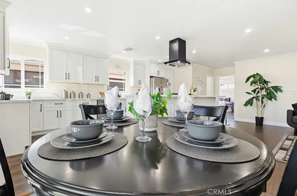 3133 Cedar Avenue Long Beach, CA 90806