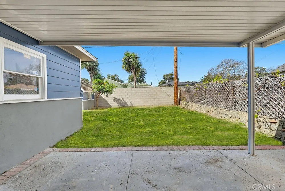 3133 Cedar Avenue Long Beach, CA 90806