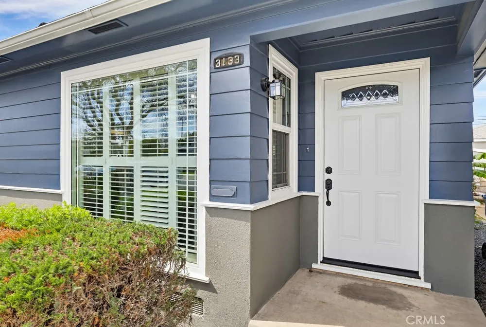 3133 Cedar Avenue Long Beach, CA 90806