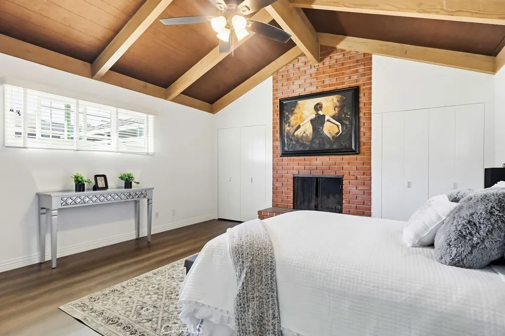 3133 Cedar Avenue Long Beach, CA 90806