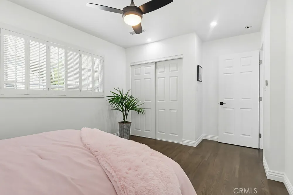 3133 Cedar Avenue Long Beach, CA 90806