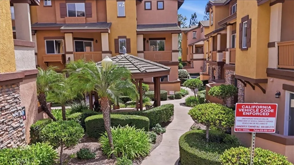 501 Lark Ellen #B Covina, CA 91722
