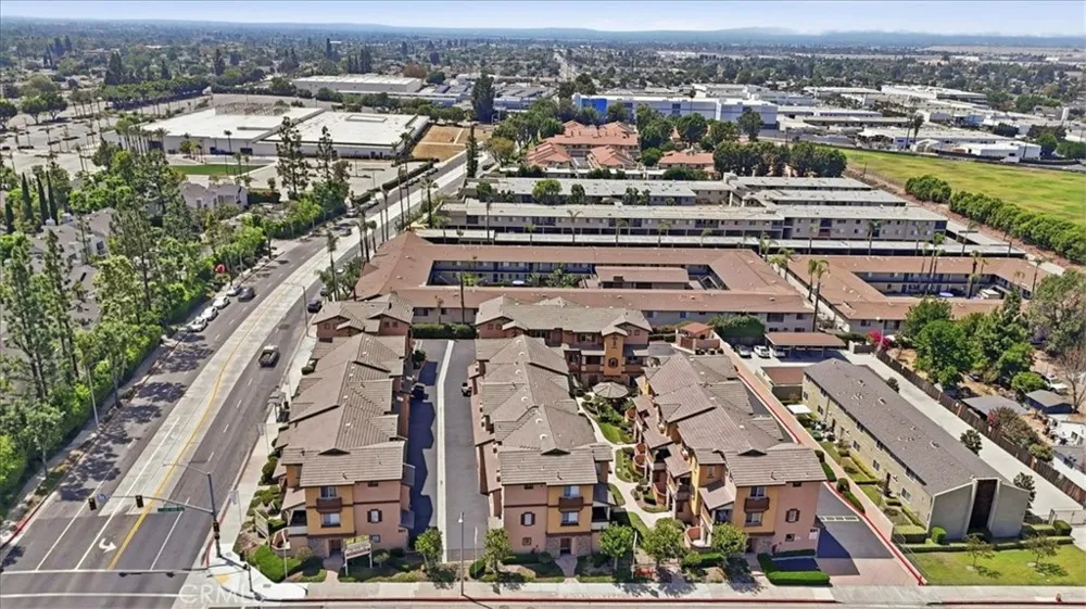 501 Lark Ellen #B Covina, CA 91722