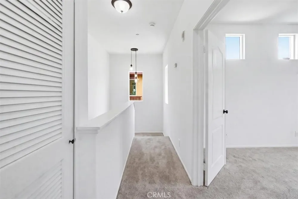 511 Lark Ellen #H Covina, CA 91722