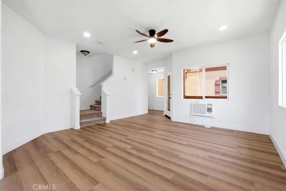 511 Lark Ellen #I Covina, CA 91722