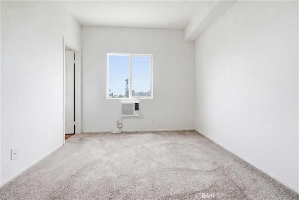 511 Lark Ellen #I Covina, CA 91722