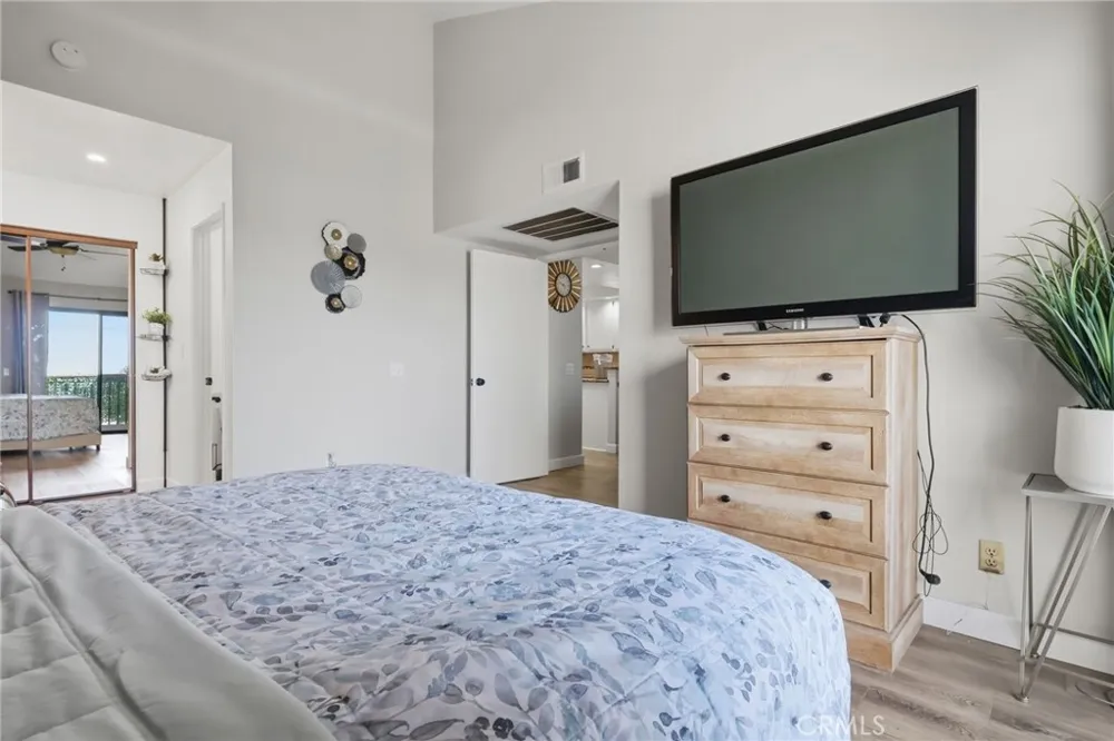 16512 Blackbeard #305 Huntington Beach, CA 92649