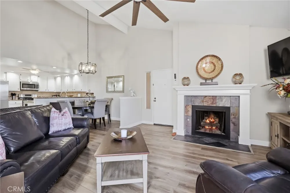 16512 Blackbeard #305 Huntington Beach, CA 92649