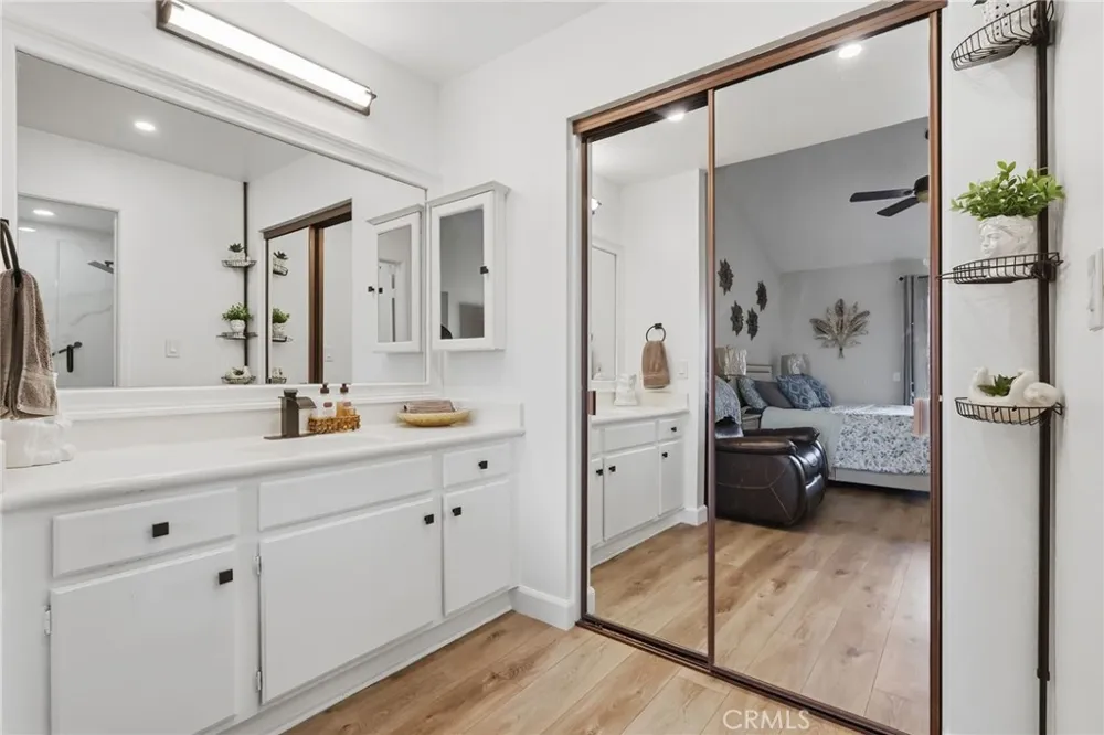 16512 Blackbeard #305 Huntington Beach, CA 92649