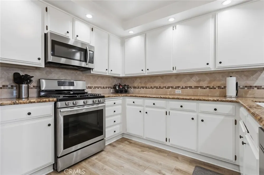16512 Blackbeard #305 Huntington Beach, CA 92649