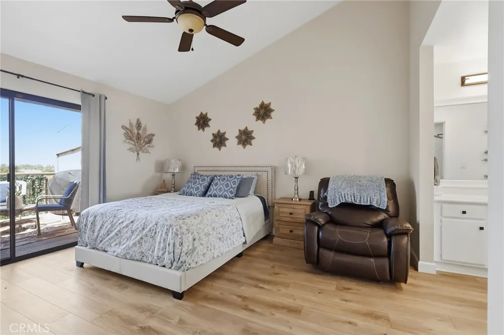 16512 Blackbeard #305 Huntington Beach, CA 92649