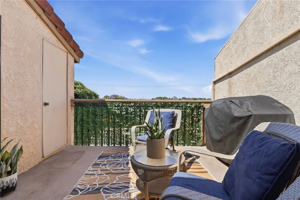 16512 Blackbeard #305 Huntington Beach, CA 92649