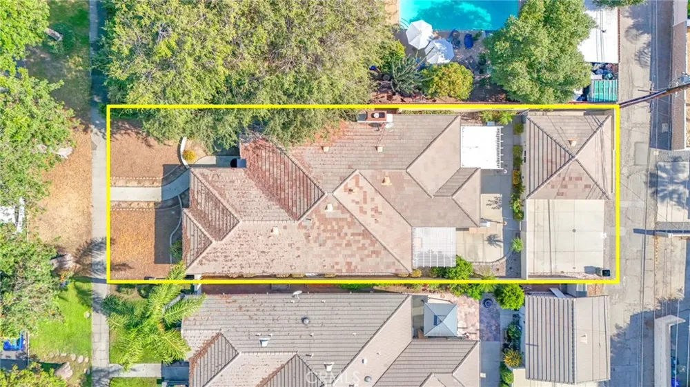 876 Euclid Avenue Upland, CA 91786