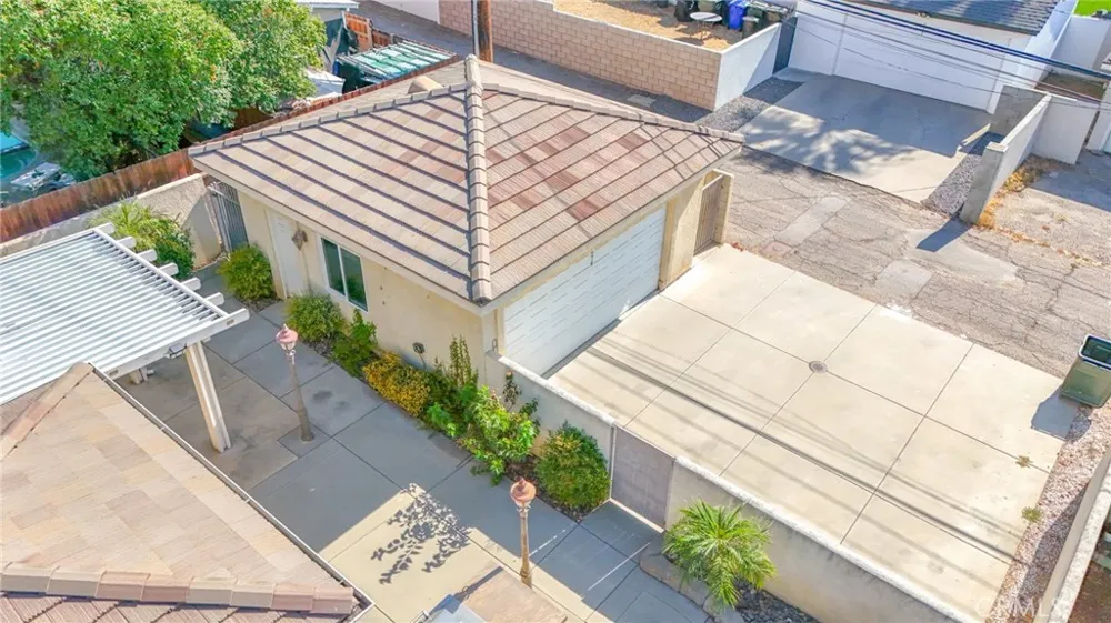 876 Euclid Avenue Upland, CA 91786