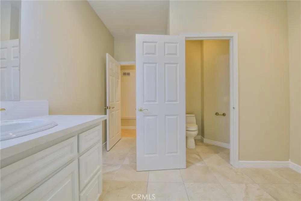 876 Euclid Avenue Upland, CA 91786