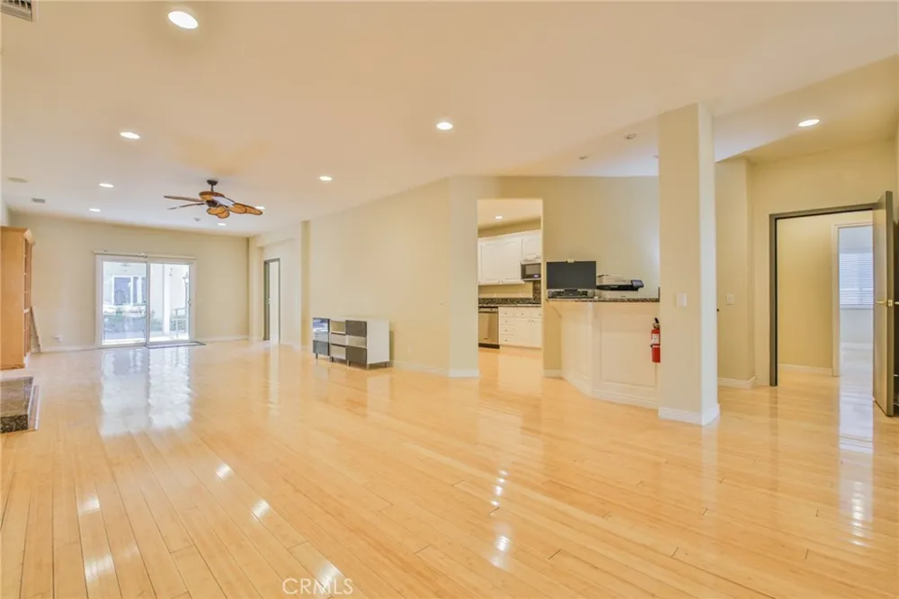 876 Euclid Avenue Upland, CA 91786