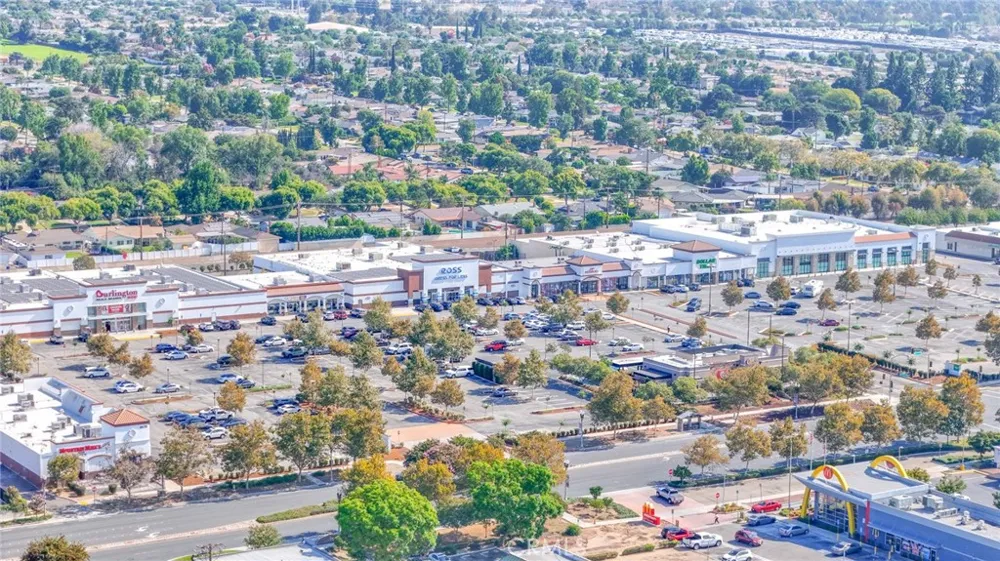 876 Euclid Avenue Upland, CA 91786