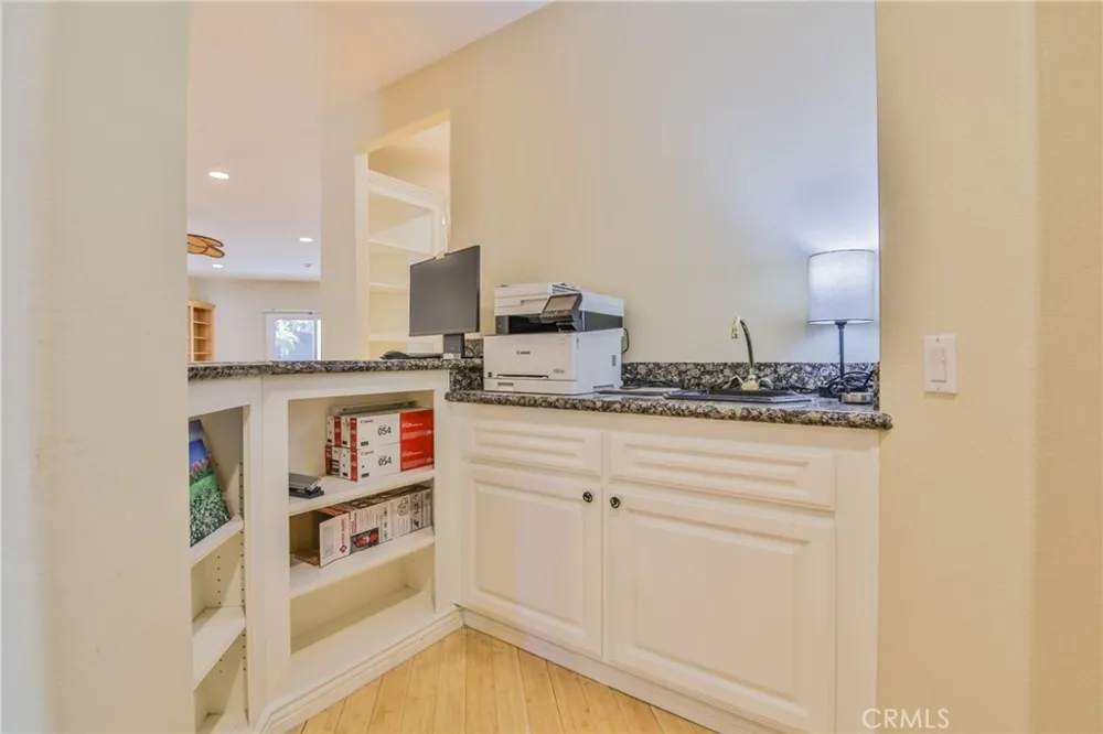 876 Euclid Avenue Upland, CA 91786