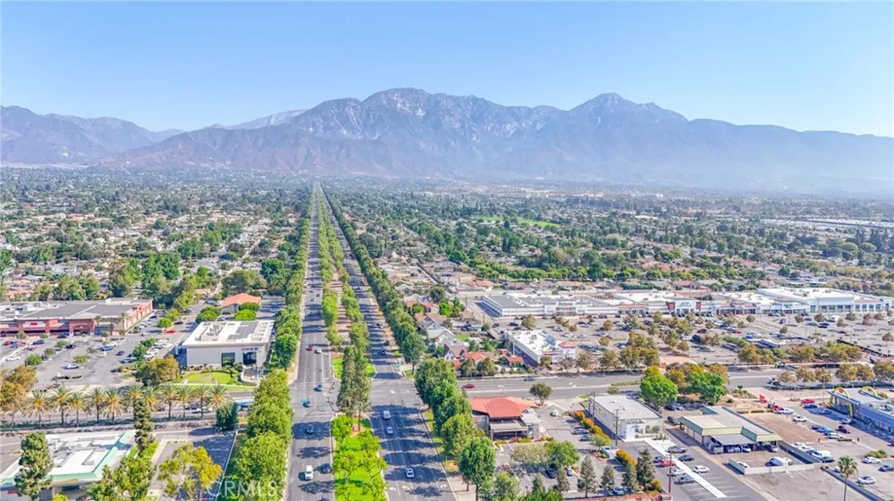 876 Euclid Avenue Upland, CA 91786