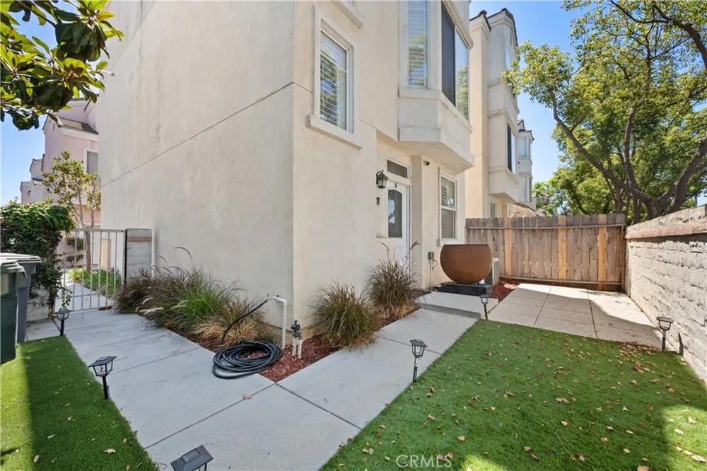 12641 Antigua Court Lynwood, CA 90262