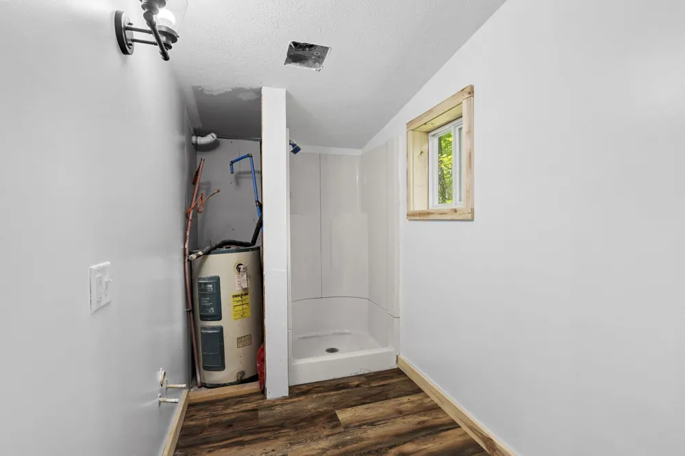 15049 Healy Lake Road Springdale Township, MI 49614