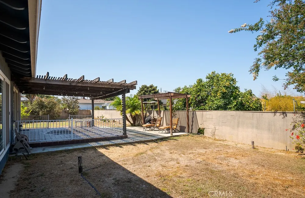 18215 S Dalton Avenue Gardena, CA 90248