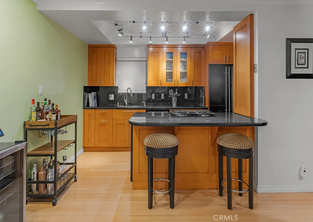 18215 S Dalton Avenue Gardena, CA 90248