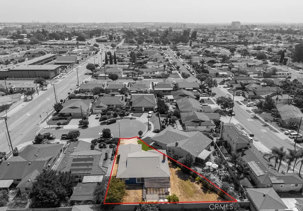 18215 S Dalton Avenue Gardena, CA 90248