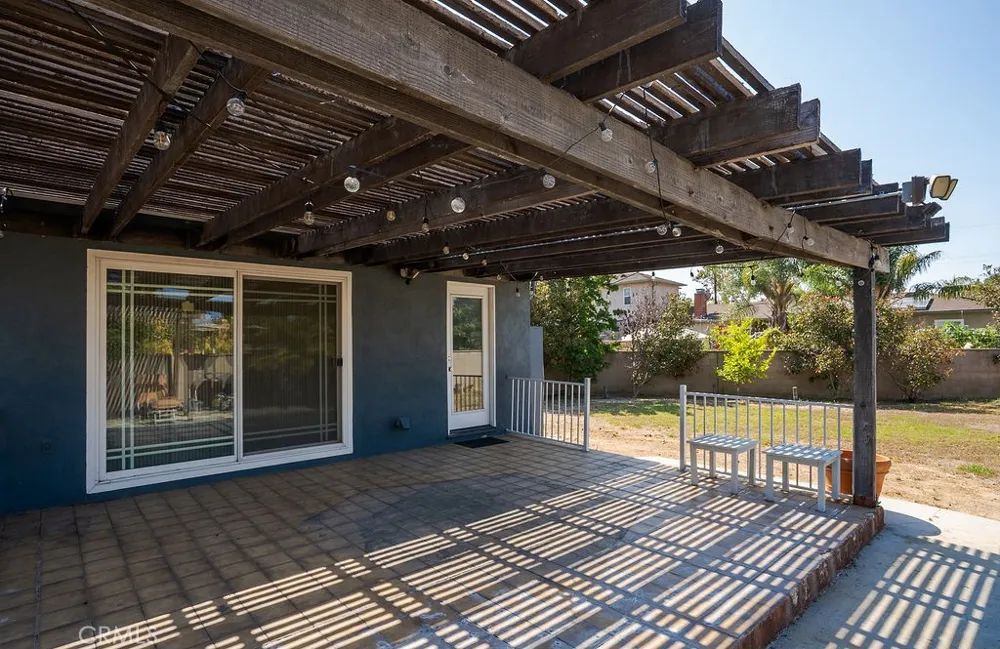 18215 S Dalton Avenue Gardena, CA 90248