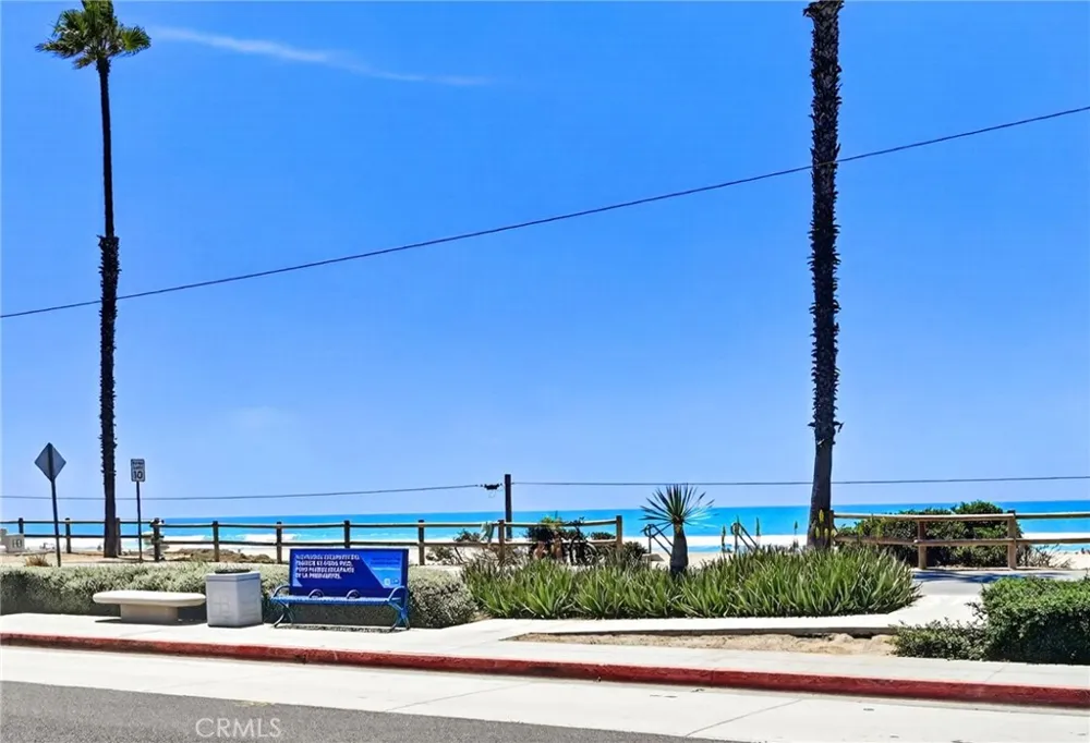 1400 Pacific Coast Hwy #103 Huntington Beach, CA 92648