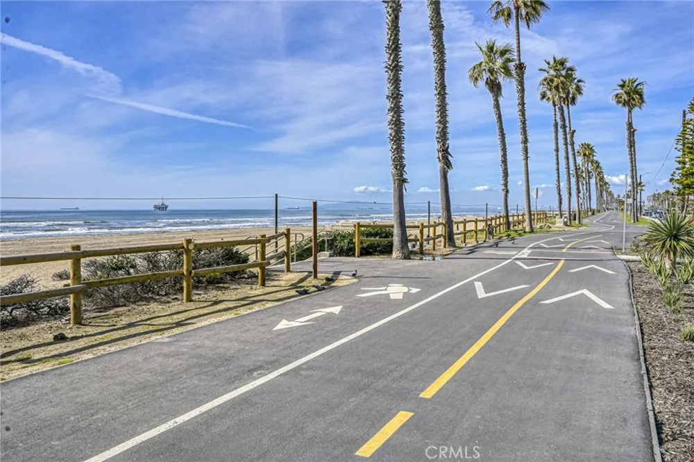 1400 Pacific Coast Hwy #103 Huntington Beach, CA 92648