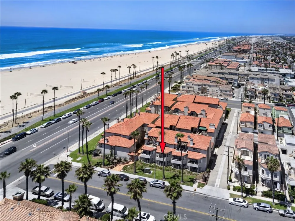 1400 Pacific Coast Hwy #103 Huntington Beach, CA 92648