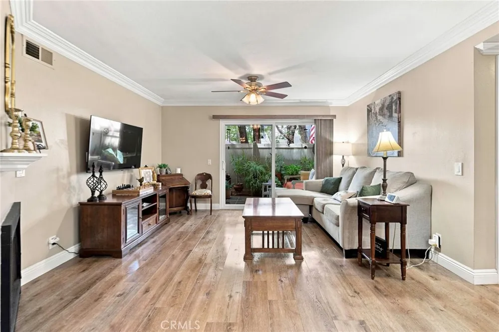 5841 Portsmouth Yorba Linda, CA 92887