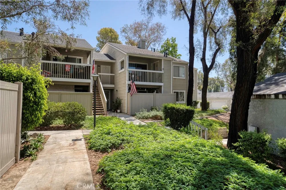 5841 Portsmouth Yorba Linda, CA 92887